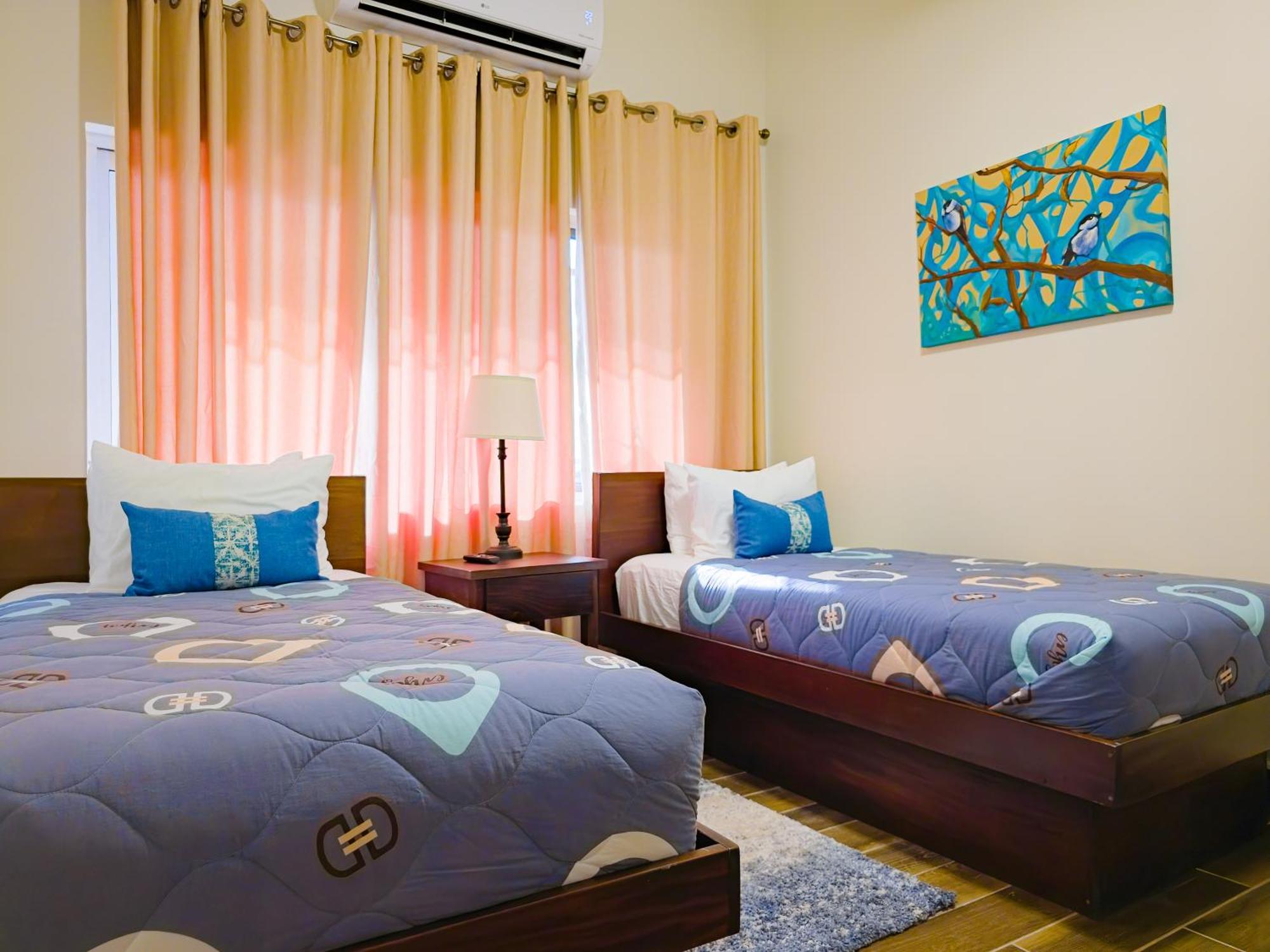 Louis' Apartments Placencia Luaran gambar