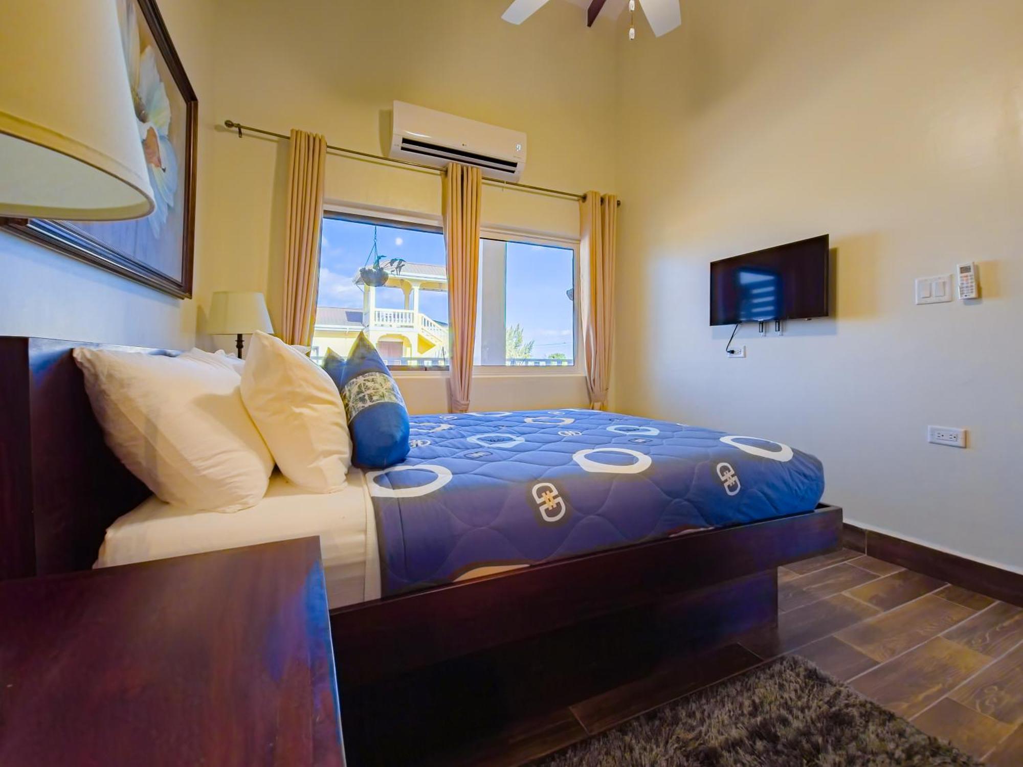 Louis' Apartments Placencia Luaran gambar