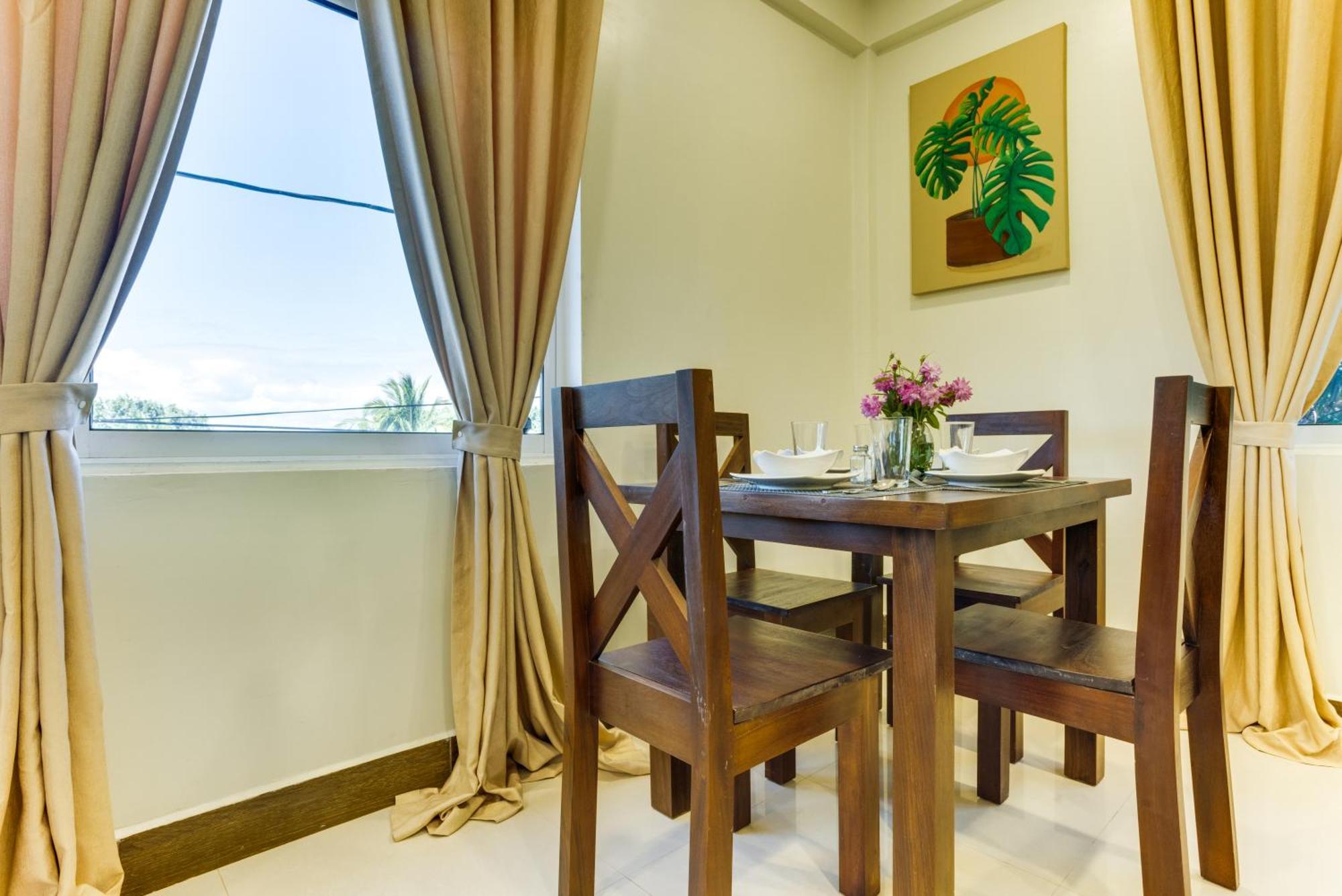 Louis' Apartments Placencia Luaran gambar