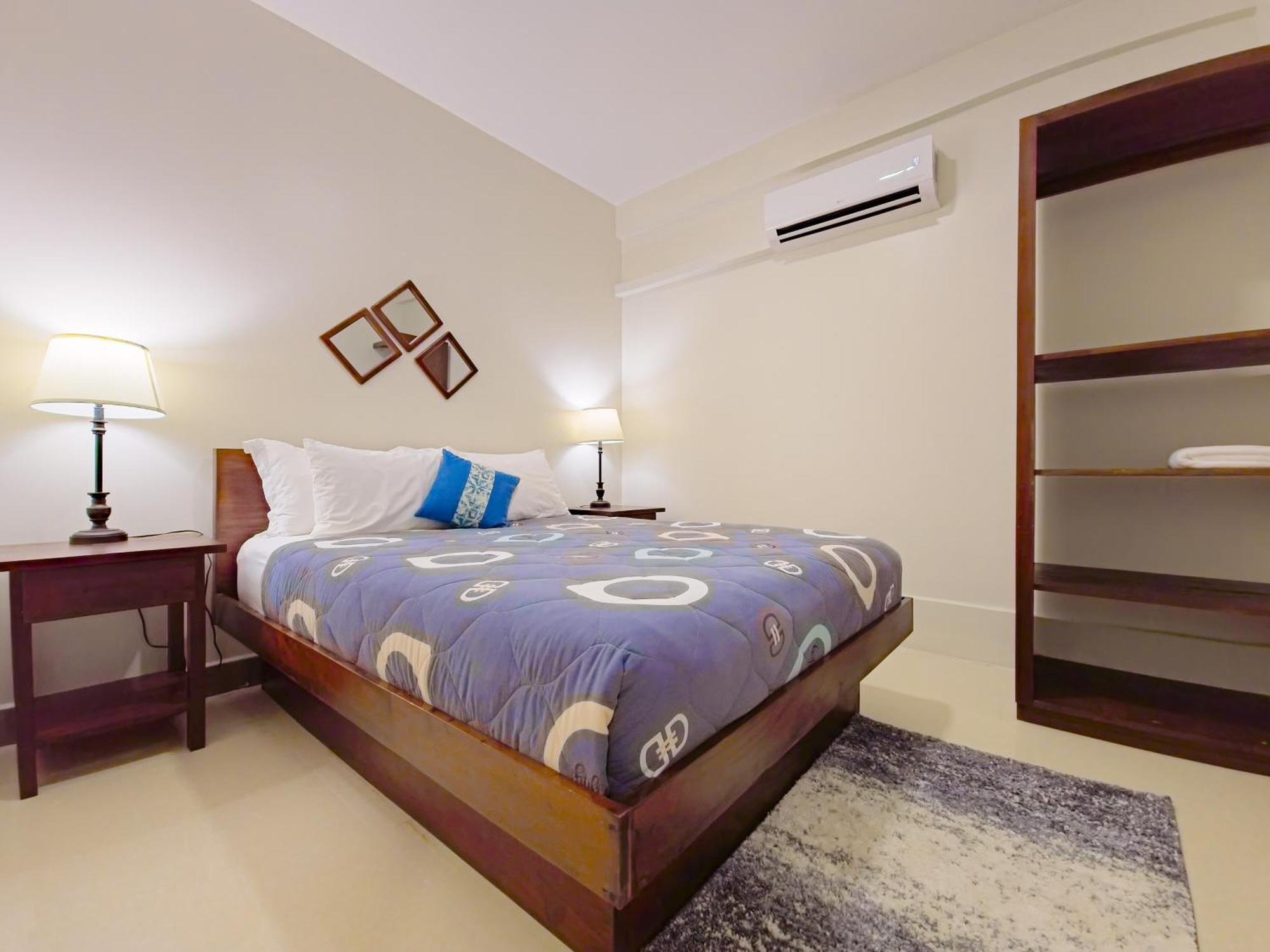 Louis' Apartments Placencia Luaran gambar