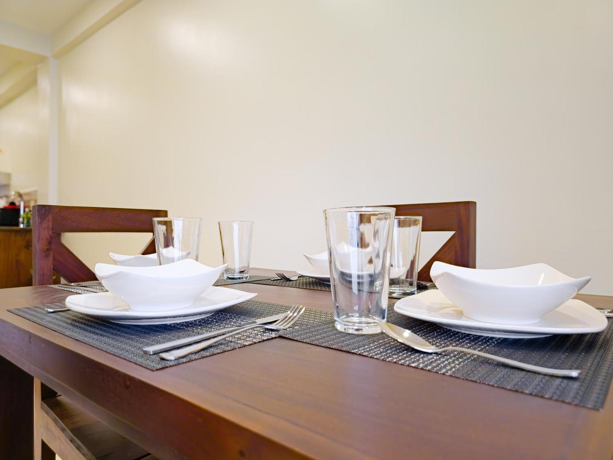 Louis' Apartments Placencia Luaran gambar