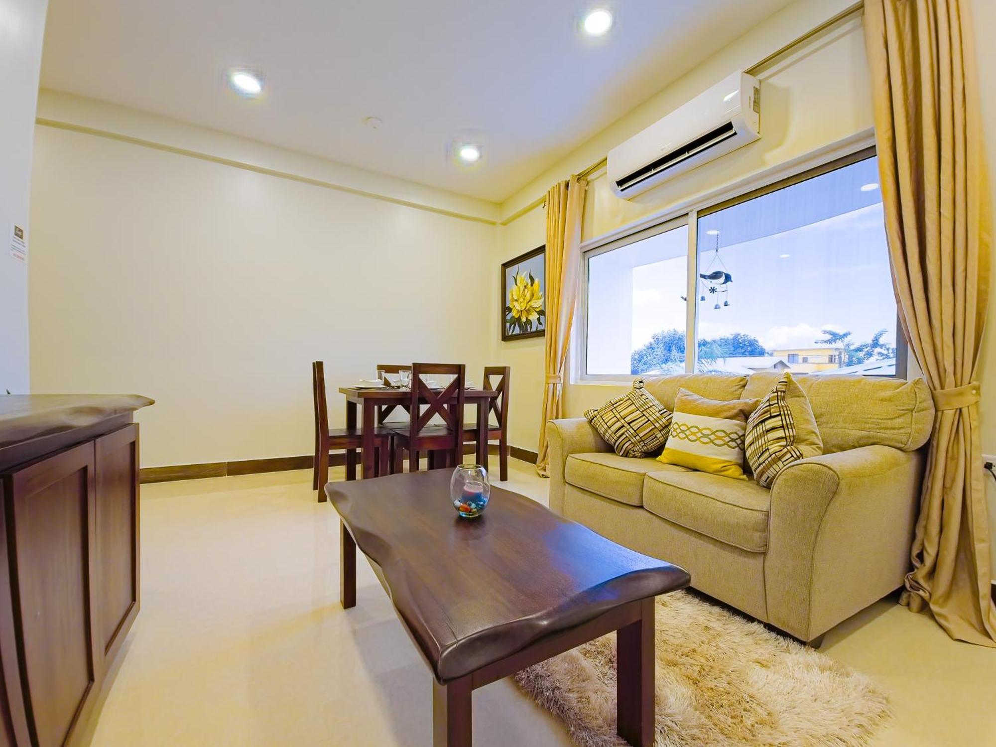 Louis' Apartments Placencia Luaran gambar
