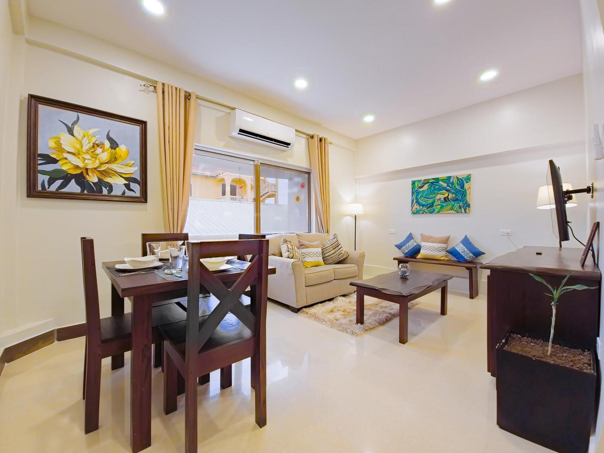 Louis' Apartments Placencia Luaran gambar