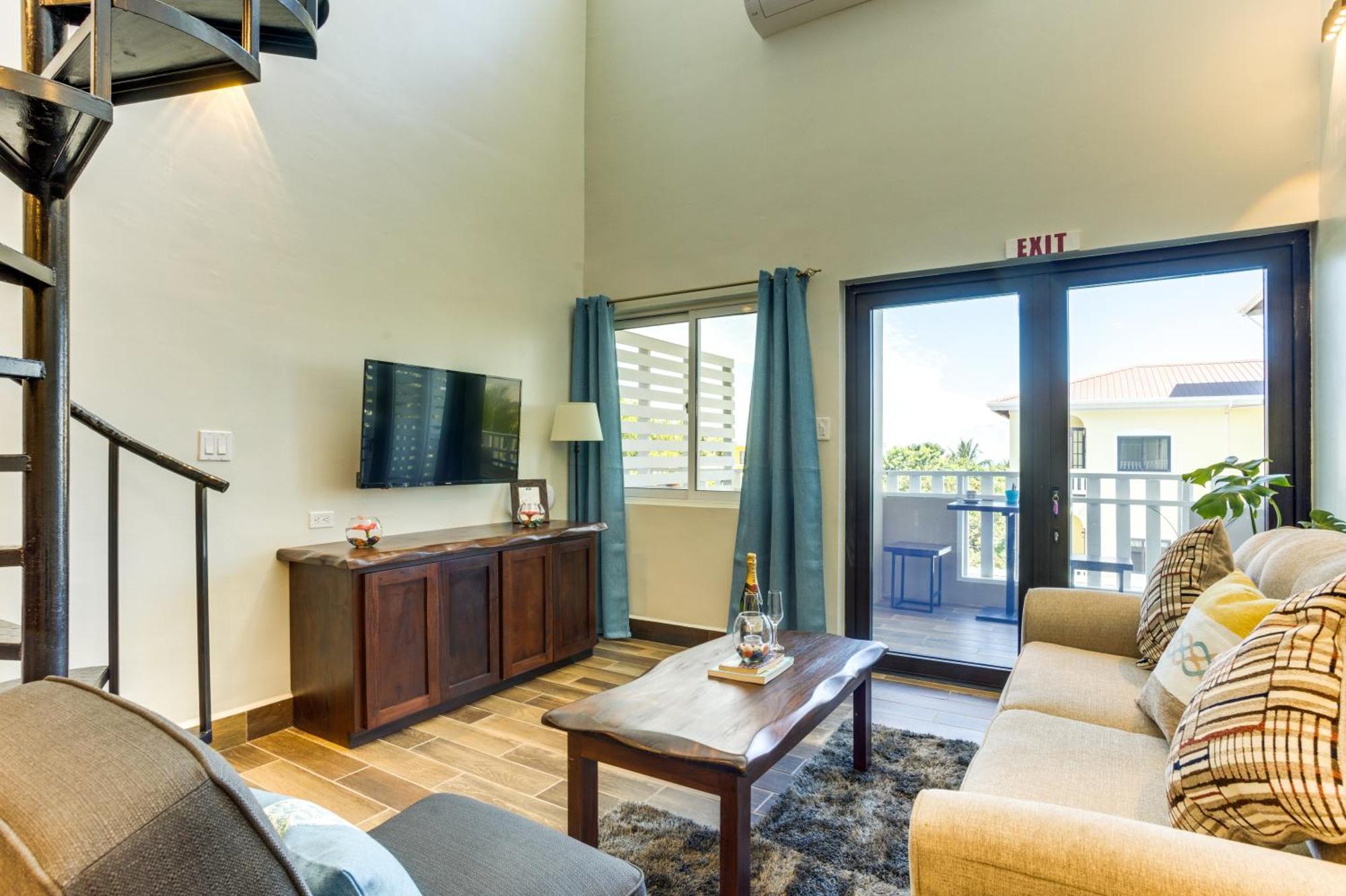 Louis' Apartments Placencia Luaran gambar