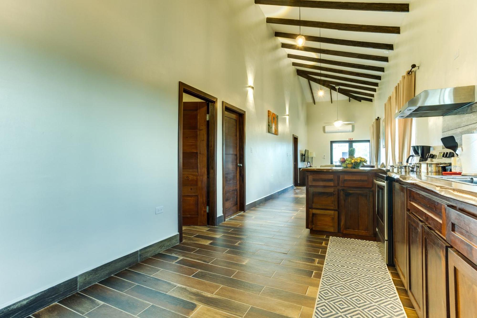 Louis' Apartments Placencia Luaran gambar